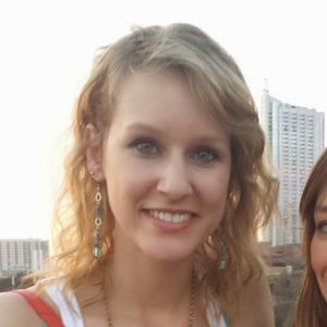 Meet your Posher, Caitlin